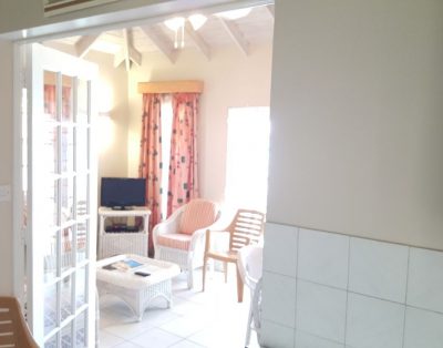 Cassandra II Beachfront Apartments: One Bedroom