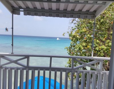 Cassandra II Beachfront Apartments: One Bedroom