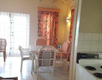 Cassandra II Beachfront Apartments: One Bedroom